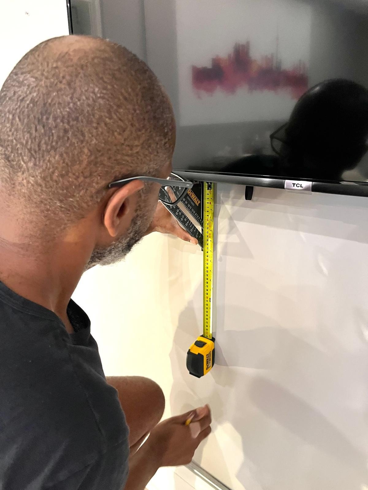 Precision — measuring TV / soundbar spacing