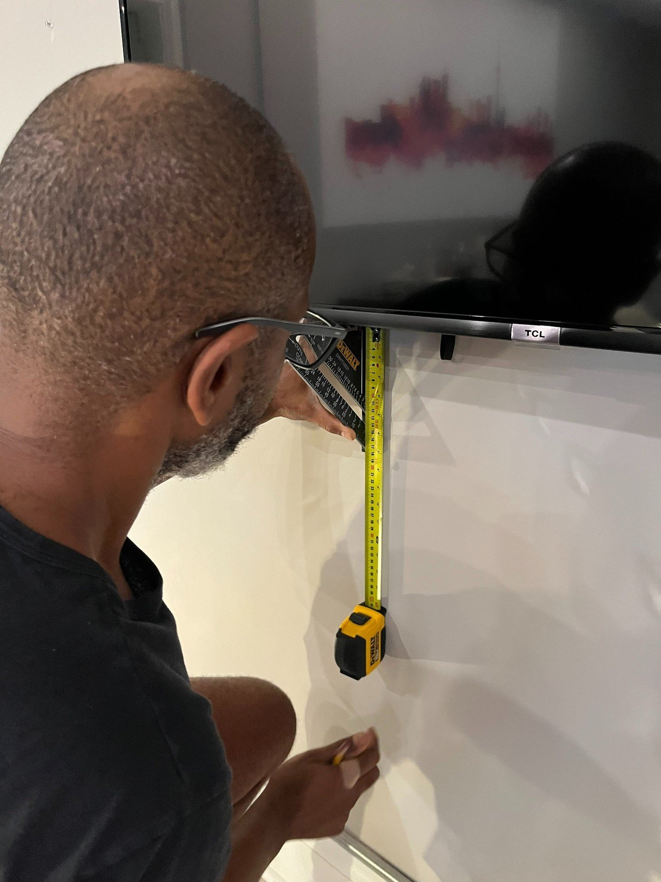 TV & Soundbar Installation — detail